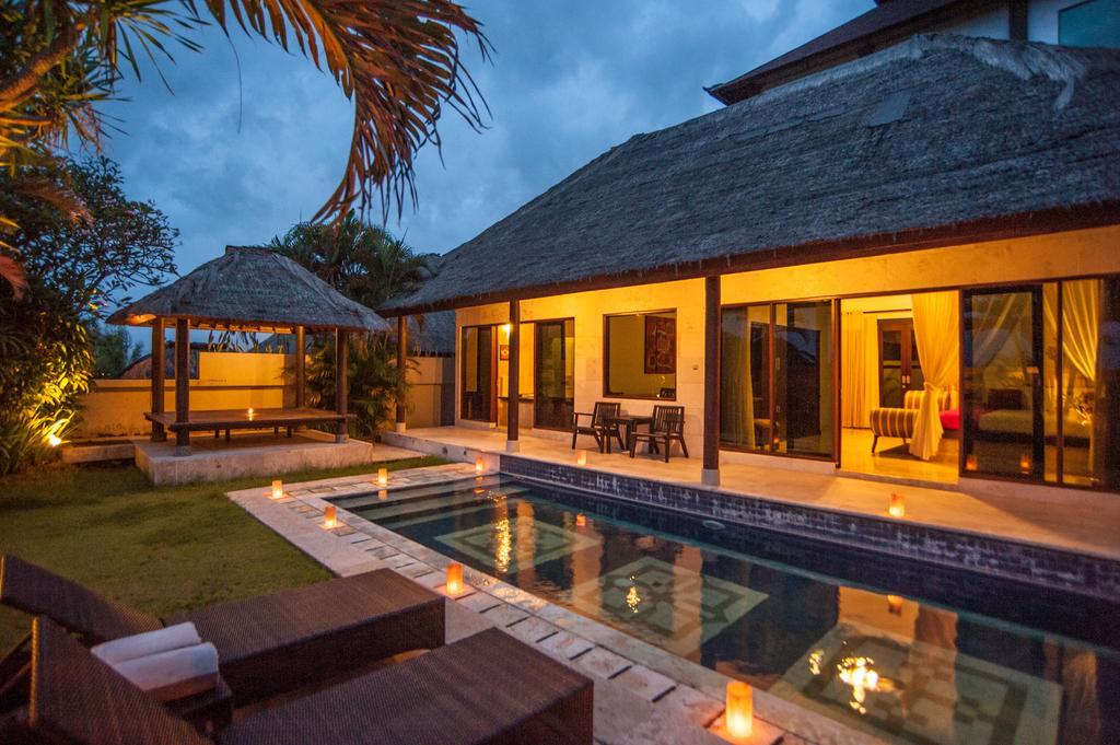 Hillstone Uluwatu Villa Унгасан Экстерьер фото