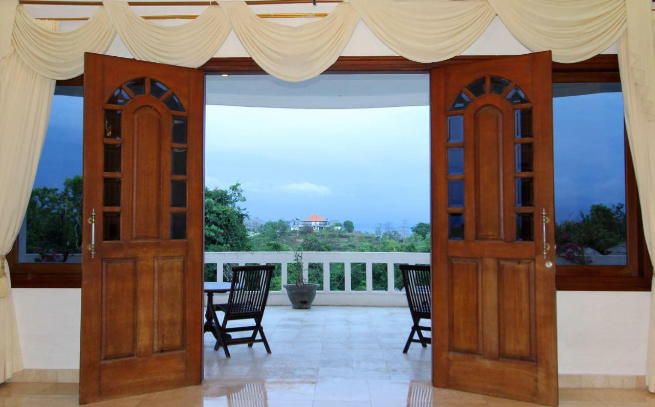 Hillstone Uluwatu Villa Унгасан Номер фото