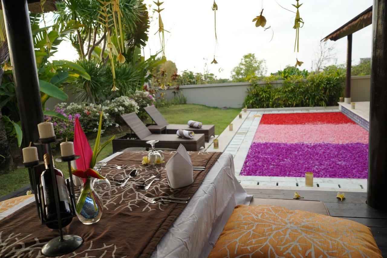 Hillstone Uluwatu Villa Унгасан Экстерьер фото
